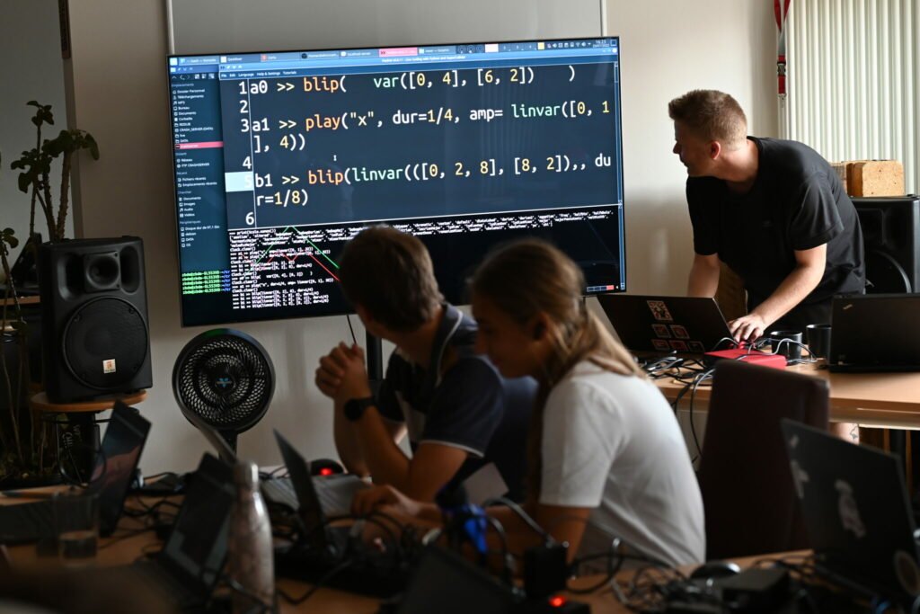 livecoding workshop foxdot python code in Tübingen Germany